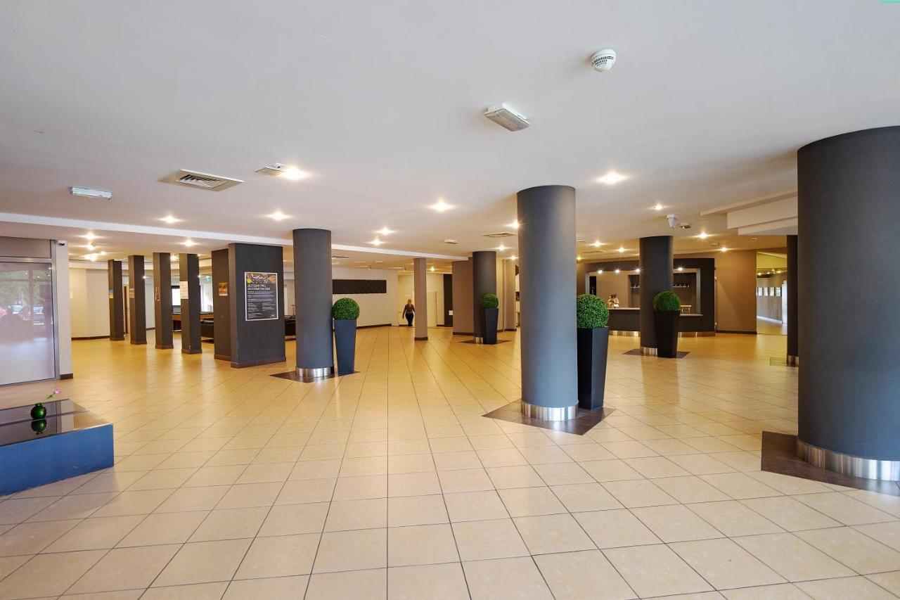 סלוק Hotel Wodnik מראה חיצוני תמונה