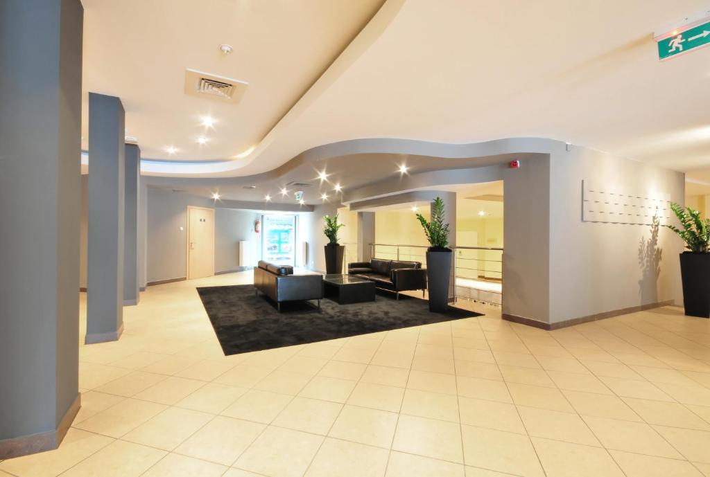 סלוק Hotel Wodnik מראה חיצוני תמונה